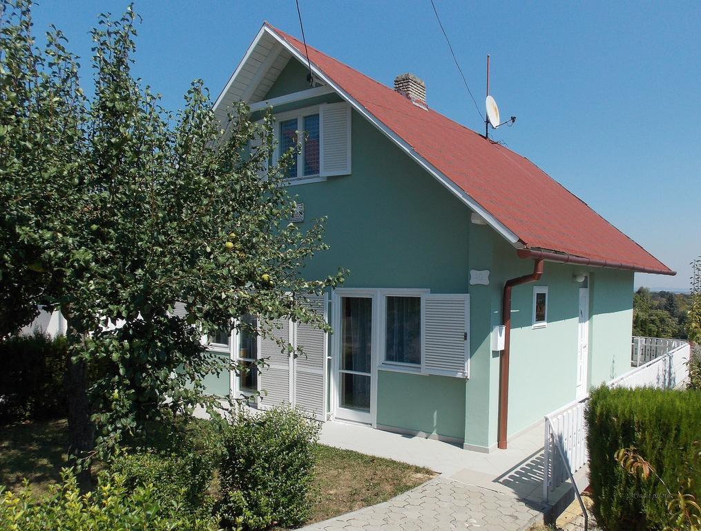 Bencze Vendégház Zalakaros Exterior foto